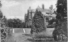 Hydneye-House.
